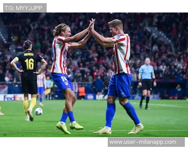 圣吉罗斯后卫痛心4球惨败呼吁球队重振士气迎接欧冠挑战 圣吉罗斯后卫痛心4球惨败呼吁球队重振士气迎接欧冠挑战