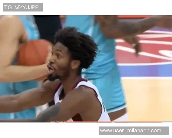 斯玛特调侃热火替补席遭裁判技术犯规引发热议